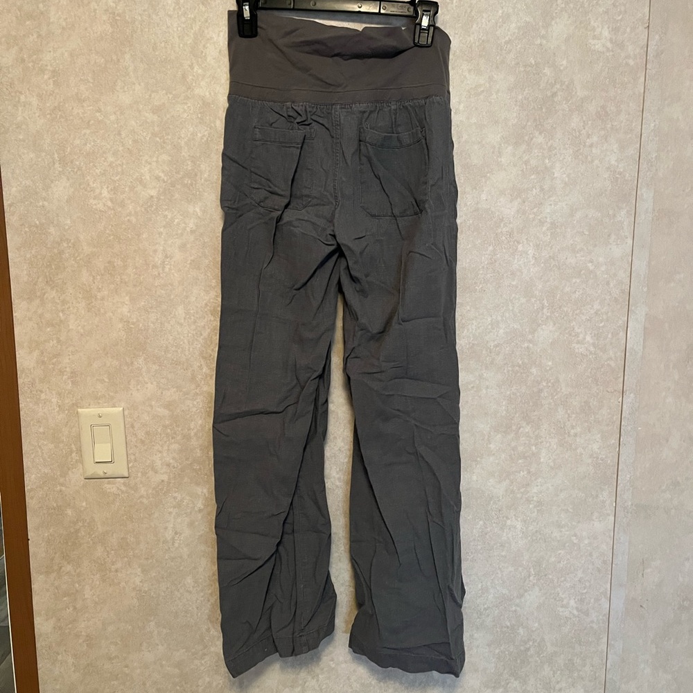 Green linen pants